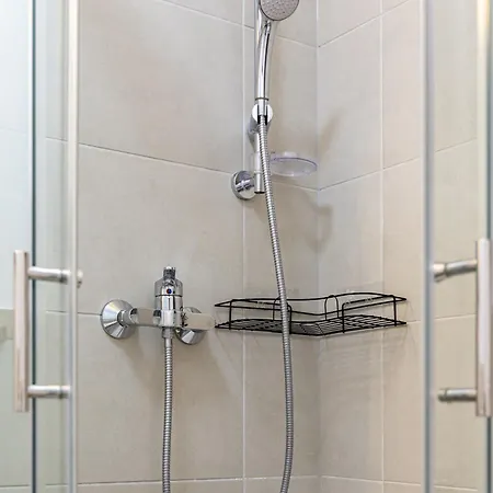 Apartment Slnecnice With Parking 24 Hour Check In