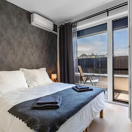 Apartment Slnecnice With Parking 24 Hour Check In