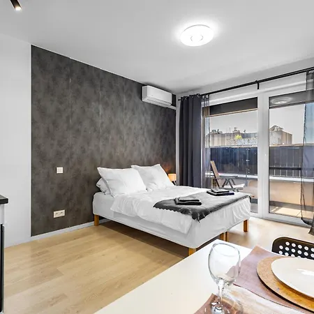Apartment Slnecnice With Parking 24 Hour Check In *