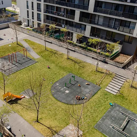 Slnecnice With Parking 24 Hour Check In Bratislava