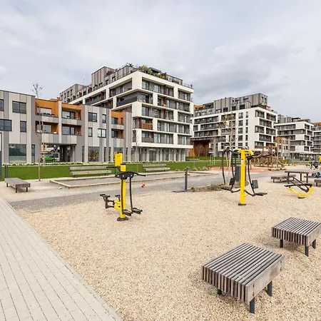 Slnecnice With Parking 24 Hour Check In Apartment Bratislava